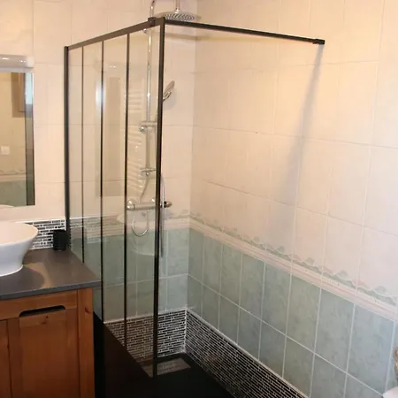 Holiday home Le Vieil Home, Au Pied De La Cite Medievale