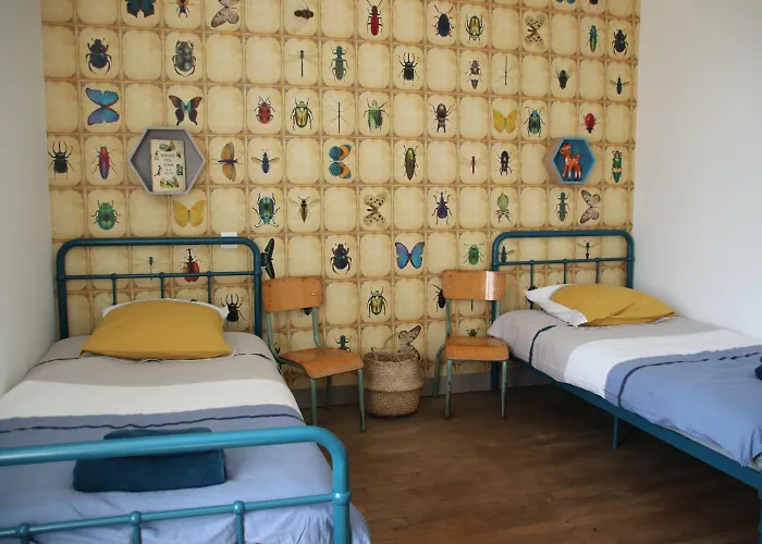 Nyaraló Le Vieil Home, Au Pied De La Cite Medievale